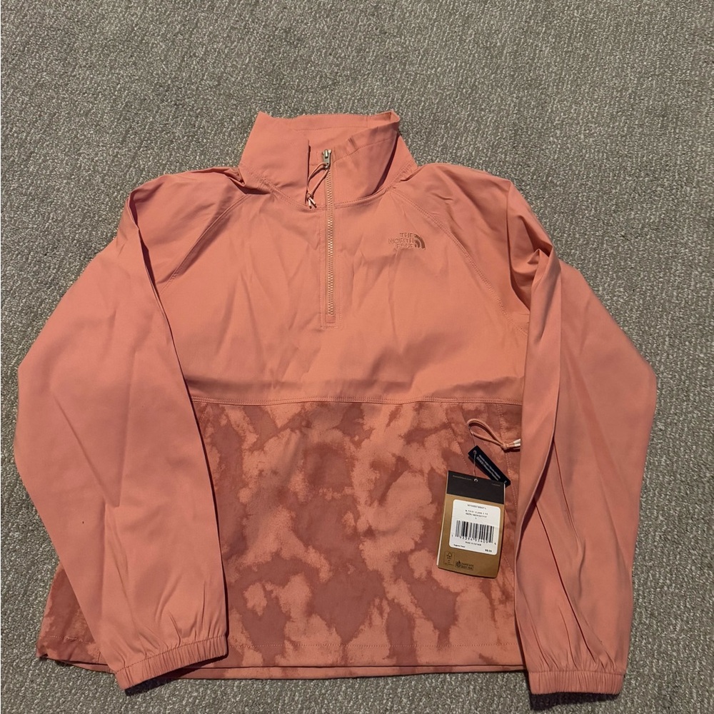 NWT The North Fave Women’s half zip pullover- Pink (Small)